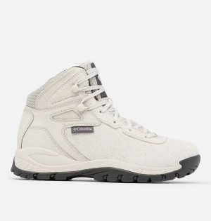 White Columbia Newton Ridge BC Boot Women's Hiking Shoes | 09675AIXG