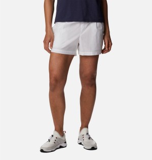 White Columbia Norgate Women's Shorts | 38195VIBW