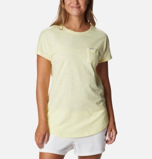 Yellow Columbia Cades Cape Women's T-Shirt | 48723SDIP