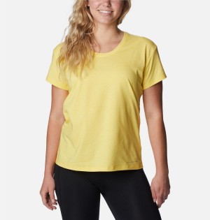 Yellow Columbia Sun Trek Women's T-Shirt | 53127UXIB