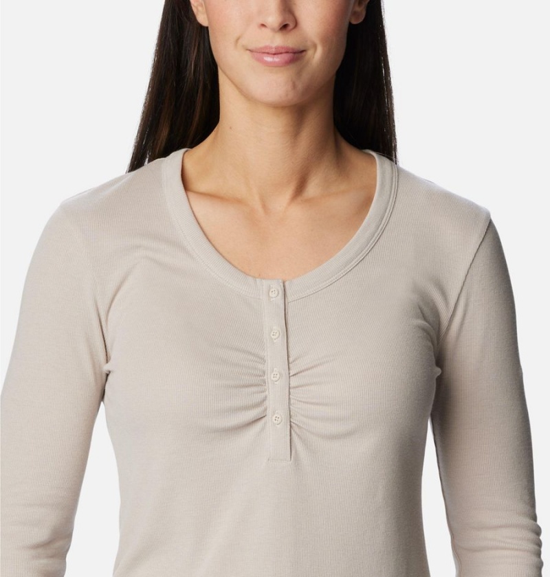 Beige Columbia Calico Basin Ribbed Long Sleeve Women's T-Shirt | 36179HKPX