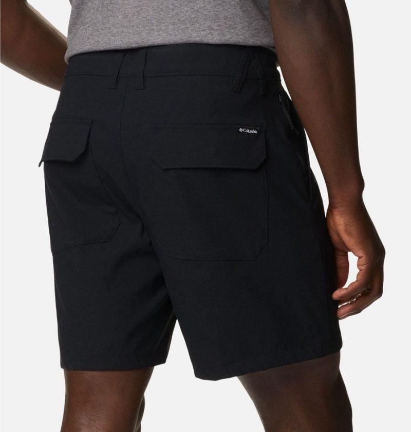 Black Columbia Canyon Gate Utility Men's Shorts | 74619VAWI