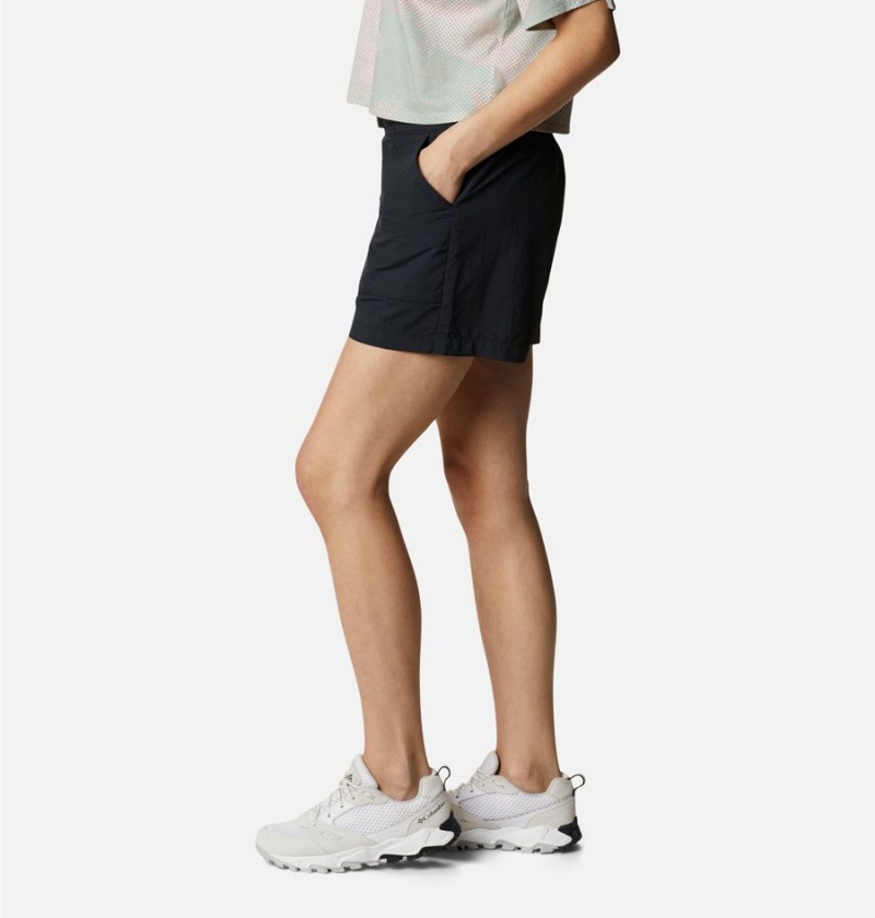 Black Columbia Summerdry Cargo Women's Shorts | 26431HGKB