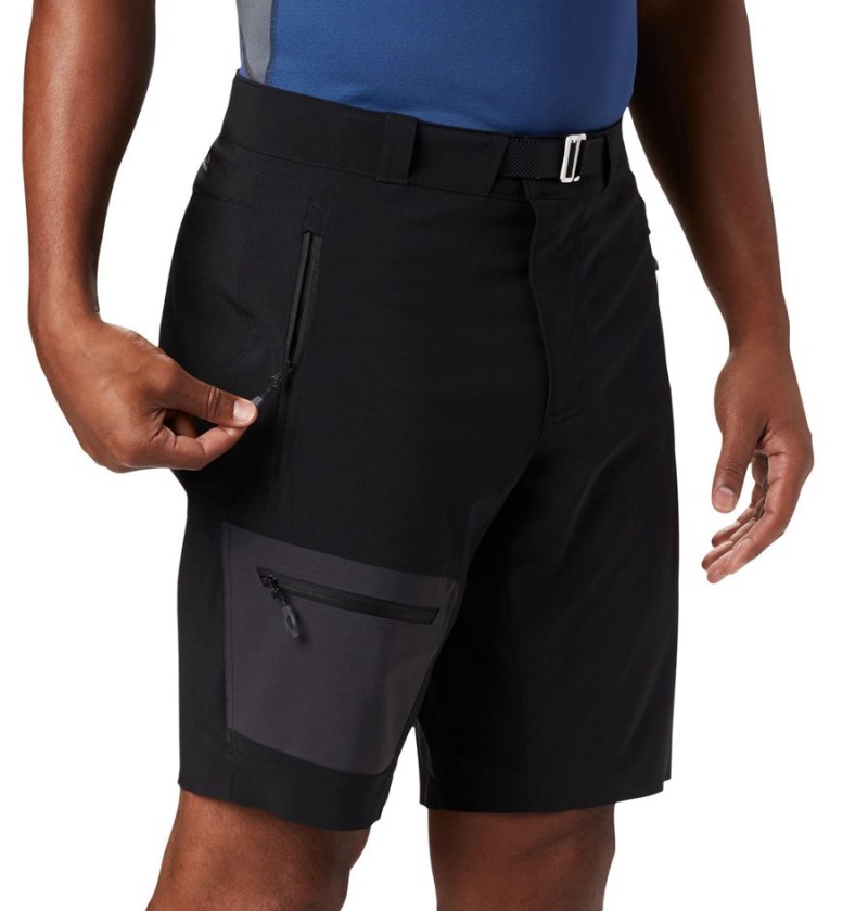 Black Columbia Titan Pass Men's Shorts | 46290OSWL