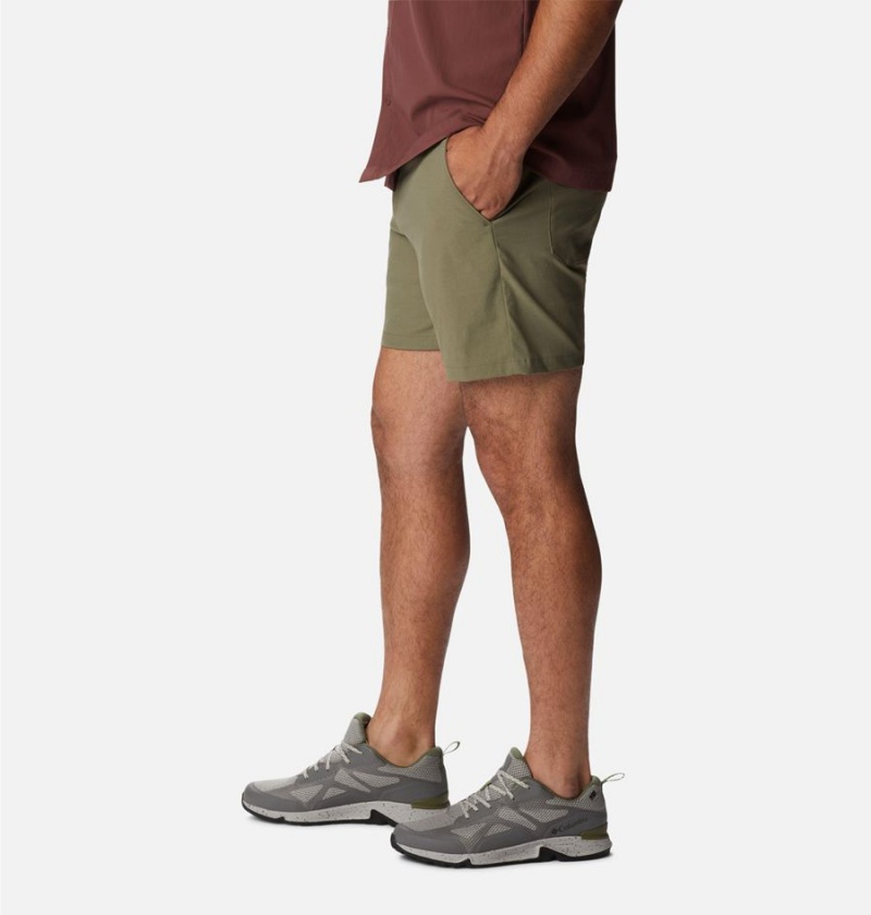 Green Columbia Canyon Gate Utility Men's Shorts | 53014WNPA