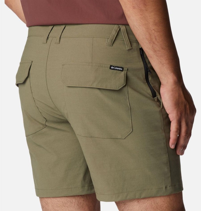 Green Columbia Canyon Gate Utility Men's Shorts | 53014WNPA