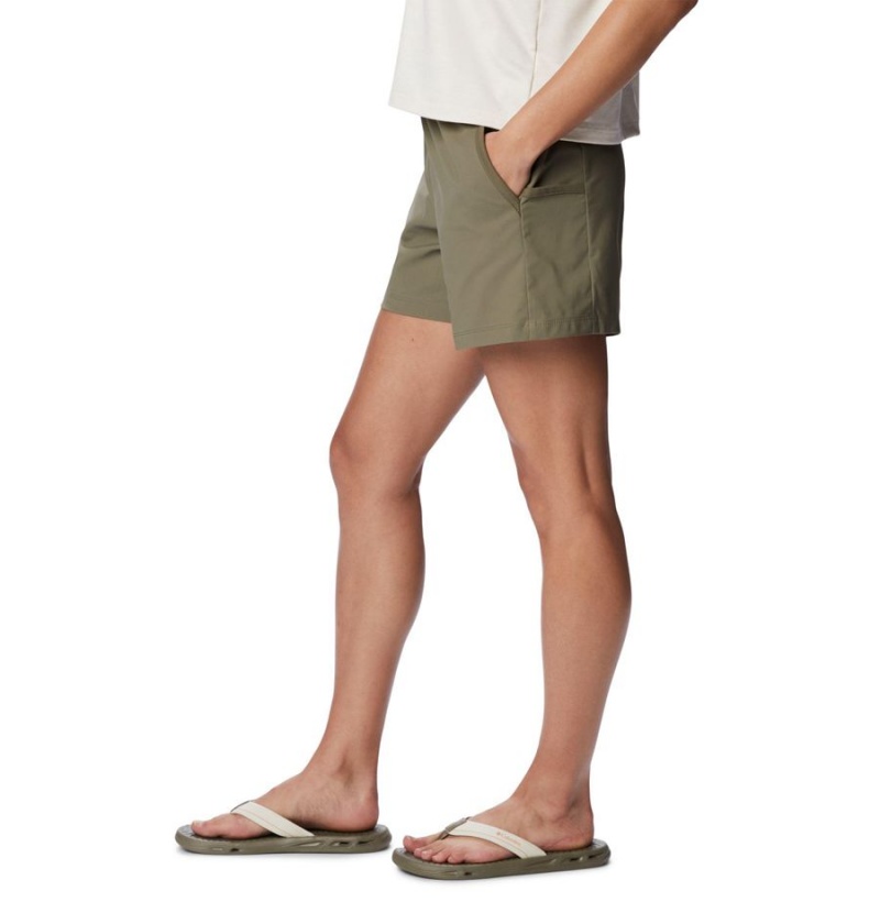 Green Columbia Leslie Falls Women's Shorts | 58240RFEL