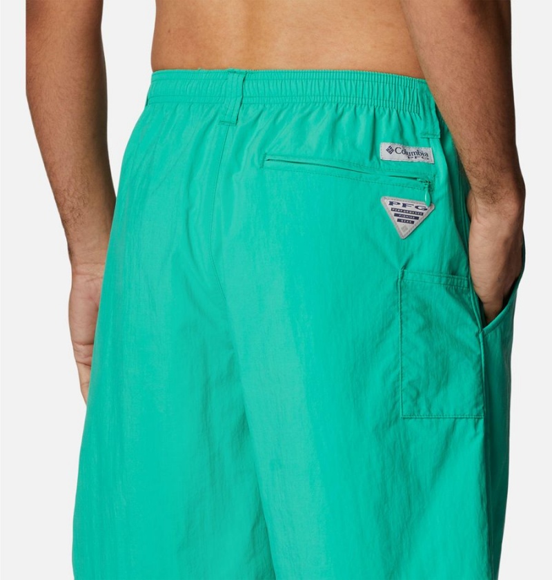 Green Columbia PFG Backcast III Water Men's Shorts | 79163LDNG