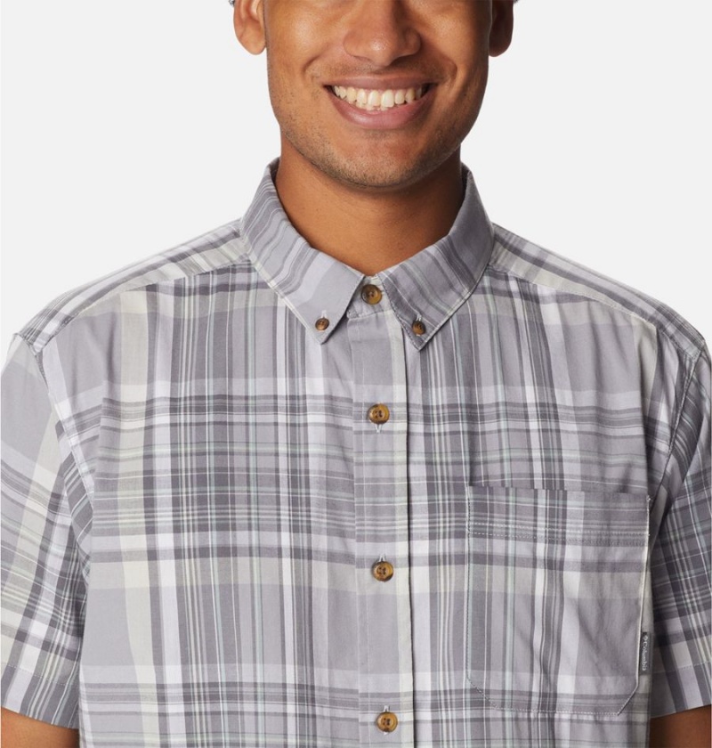 Grey Columbia Rapid Rivers II Short Sleeve Men's Shirt | 45083VKMP