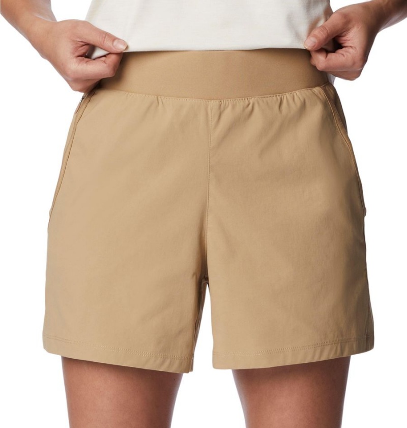 Khaki Columbia Leslie Falls Women's Shorts | 21734UEQD