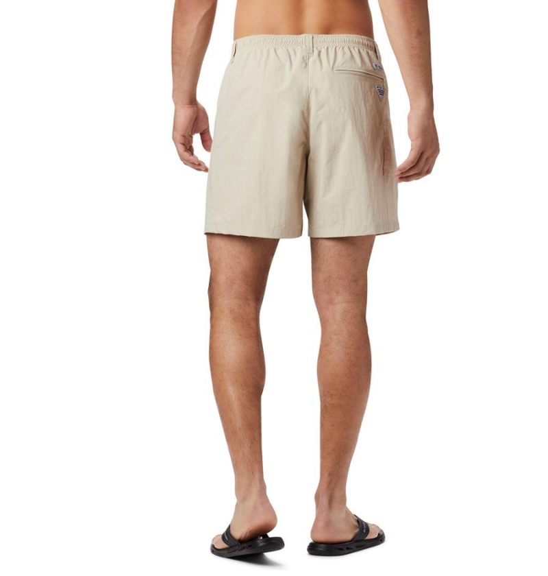 Khaki Columbia PFG Backcast III Water Men's Shorts | 25037RQYU