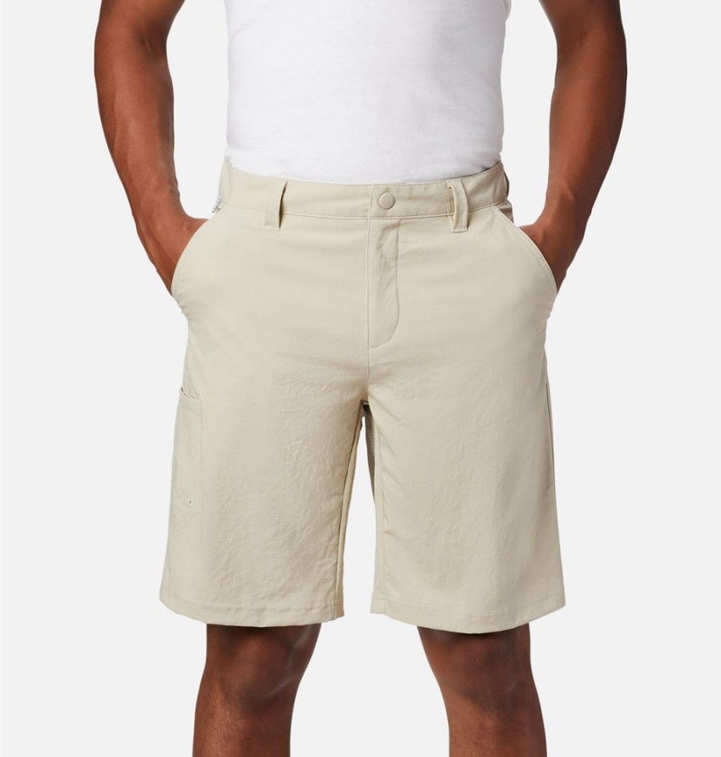 Khaki Columbia PFG Tamiami Men's Shorts | 30284AETW