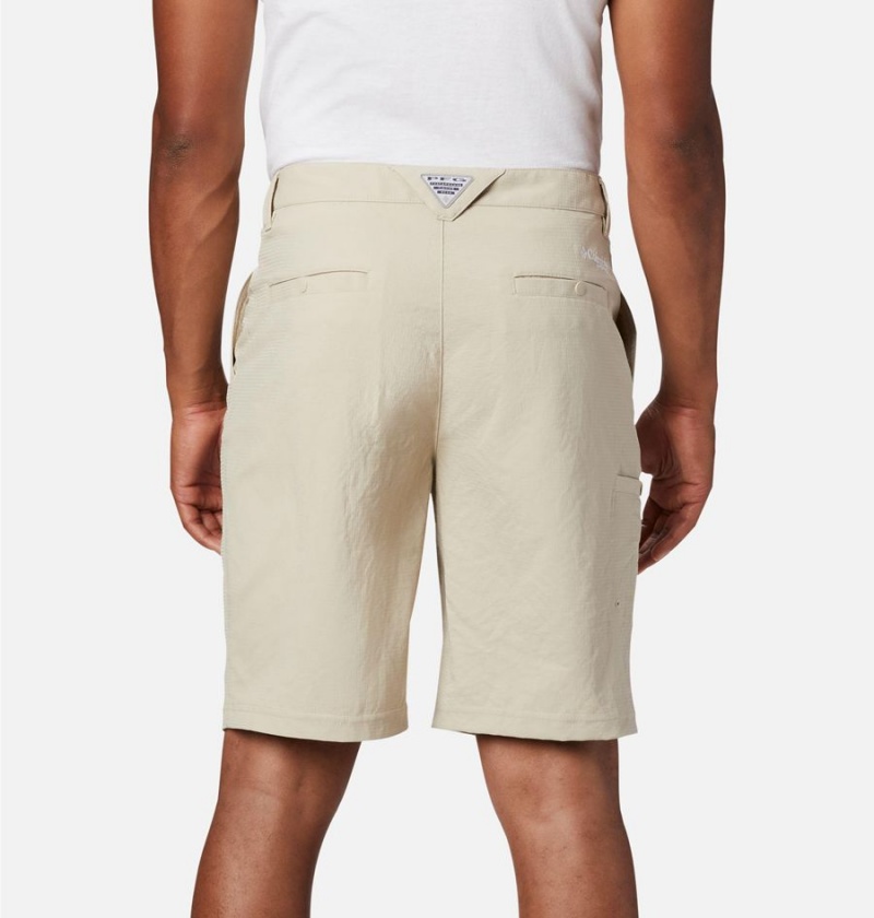 Khaki Columbia PFG Tamiami Men's Shorts | 30284AETW