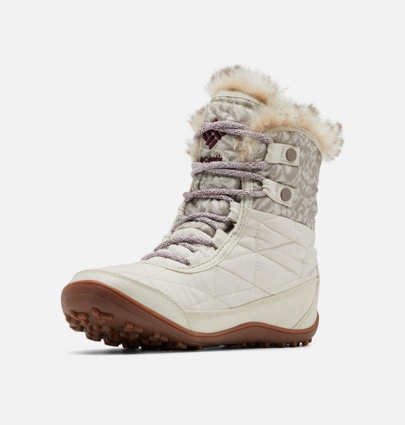 White Columbia Minx Shorty III Women's Boots | 63821EXBS