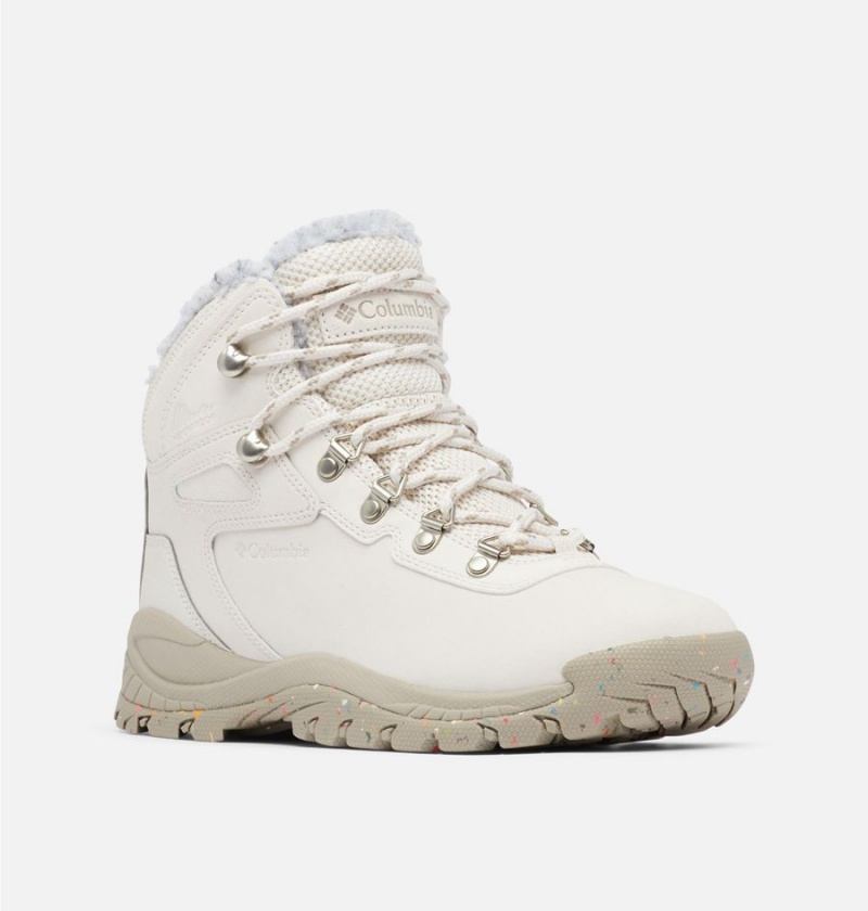 White Columbia Newton Ridge Waterproof Omni Heat II Boot Women's Hiking Shoes | 68503ZFWI