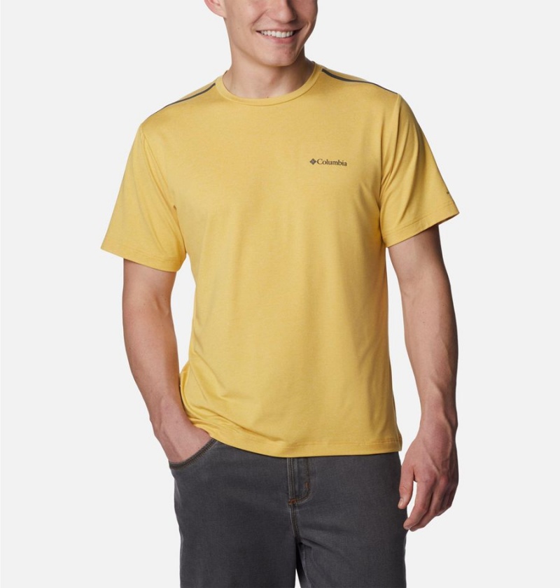 Yellow Columbia Tech Trail Crew Neck Men's T-Shirt | 14756JVCA