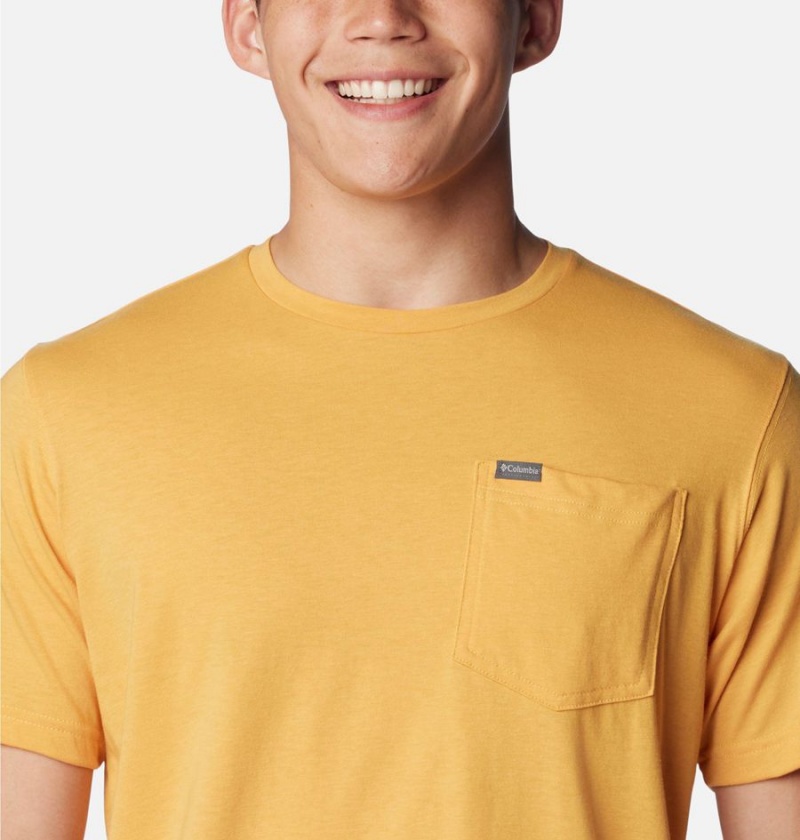 Yellow Columbia Thistletown Hills Pocket Men's T-Shirt | 07895LQPU