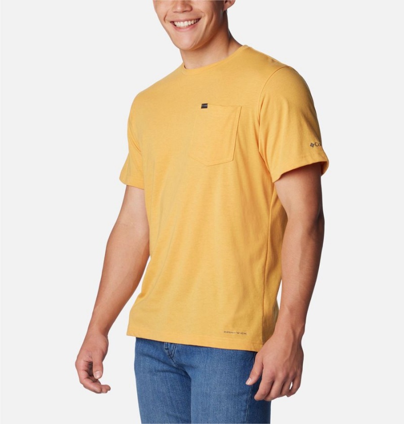 Yellow Columbia Thistletown Hills Pocket Men's T-Shirt | 07895LQPU